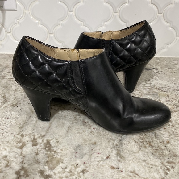 Black booties - Picture 5 of 14